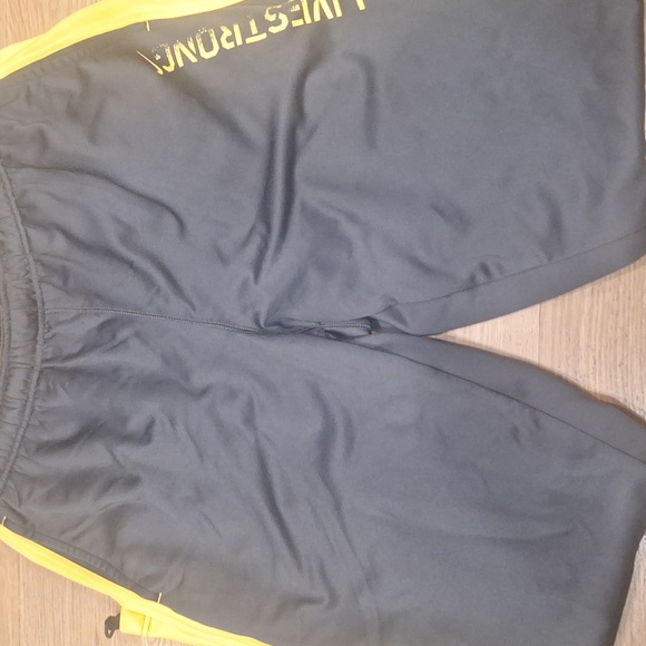 Nike Livestrong Thermal Sweat Pants - Picture 3 of 4